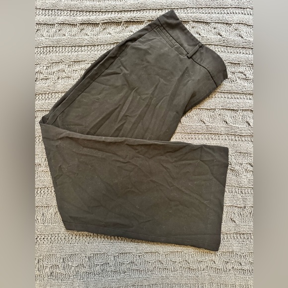 New York & Company Pants - New York & Company Women's Black Dress Pants (Size 20)